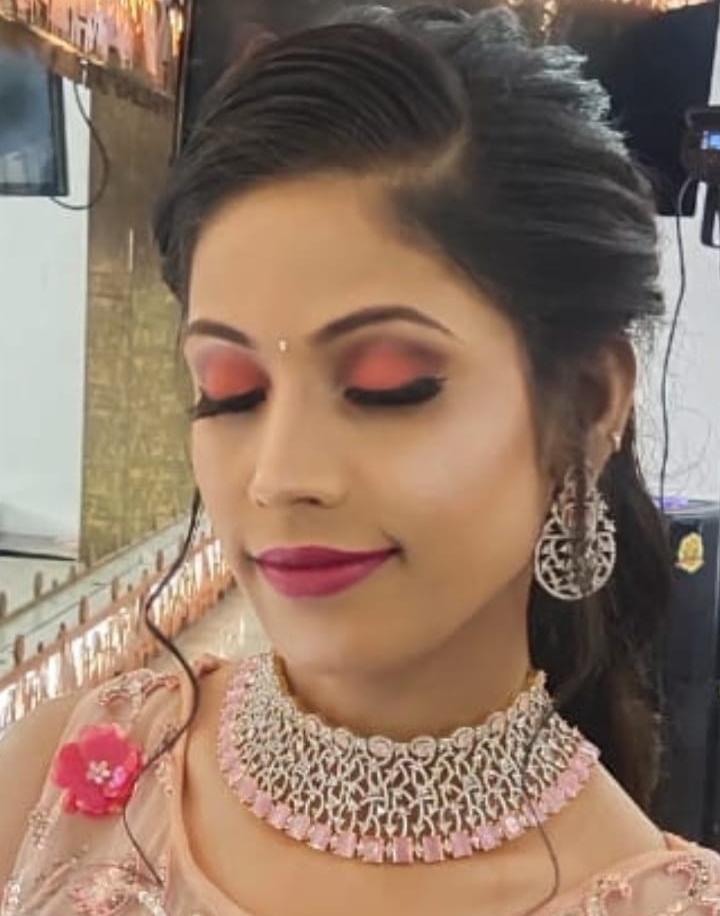 AMRA'S BRIDAL MAKEOVER STUDIO KANNUR