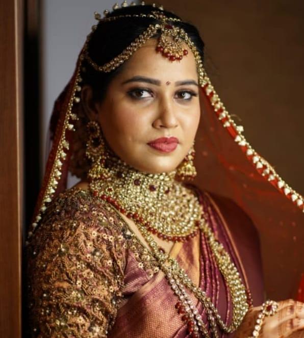 AMRA'S BRIDAL MAKEOVER STUDIO KANNUR