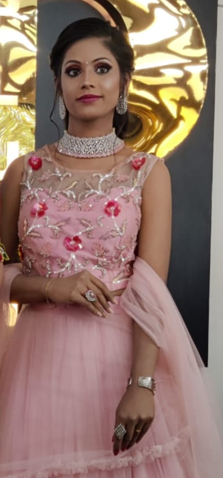AMRA'S BRIDAL MAKEOVER STUDIO KANNUR