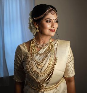 AMRA'S BRIDAL MAKEOVER STUDIO KANNUR